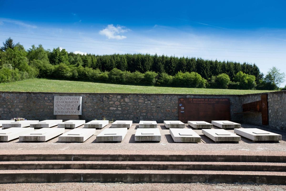 Mémorial de Dun-les-Places