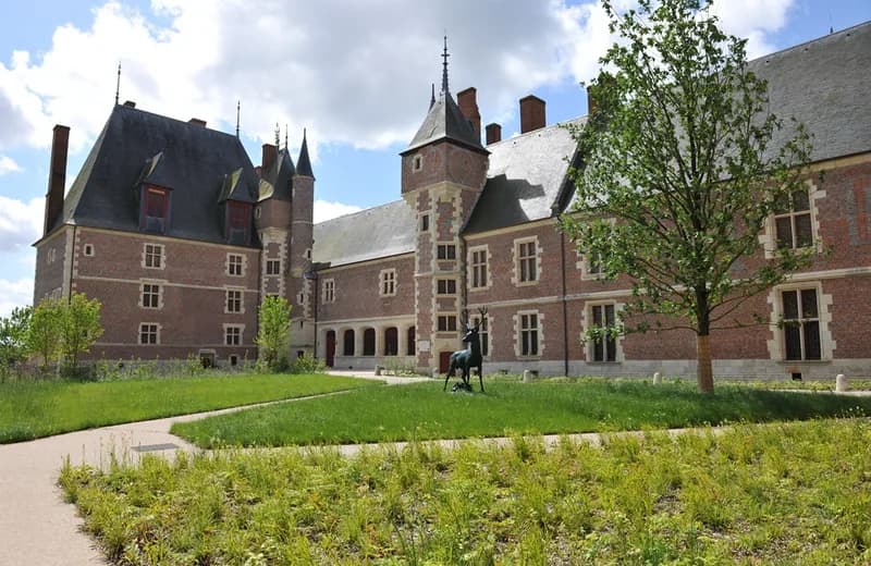 Château-musée de Gien : chasse, histoire et nature en Val-de-Loire